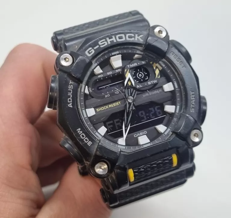 ZEGAREK CASIO G-SHOCK GA-900