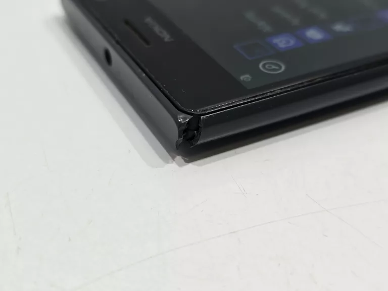 telefon-nokia-lumia-735-stan-11323-2