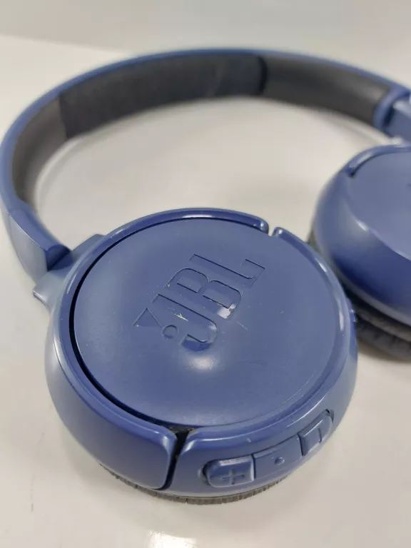 SŁUCHAWKI BEZPRZEWODOWE NAUSZNE JBL TUNE 500BT