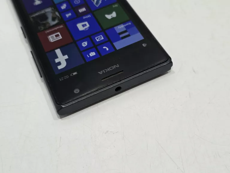 telefon-nokia-lumia-735-wbudowana-pamiec-202869-214205