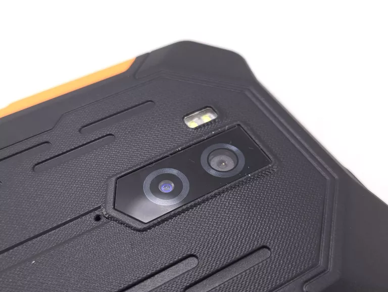 TELEFON HAMMER IRON 3 BLACK + ORANGE