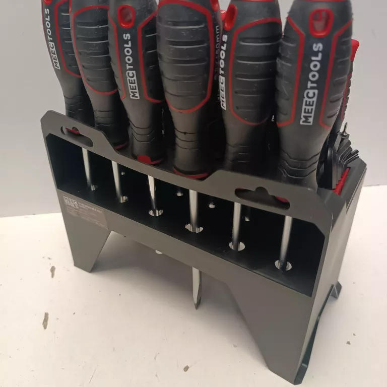 ZESTAW ŚRUBOKRĘTÓW MEEC TOOLS 107PCS