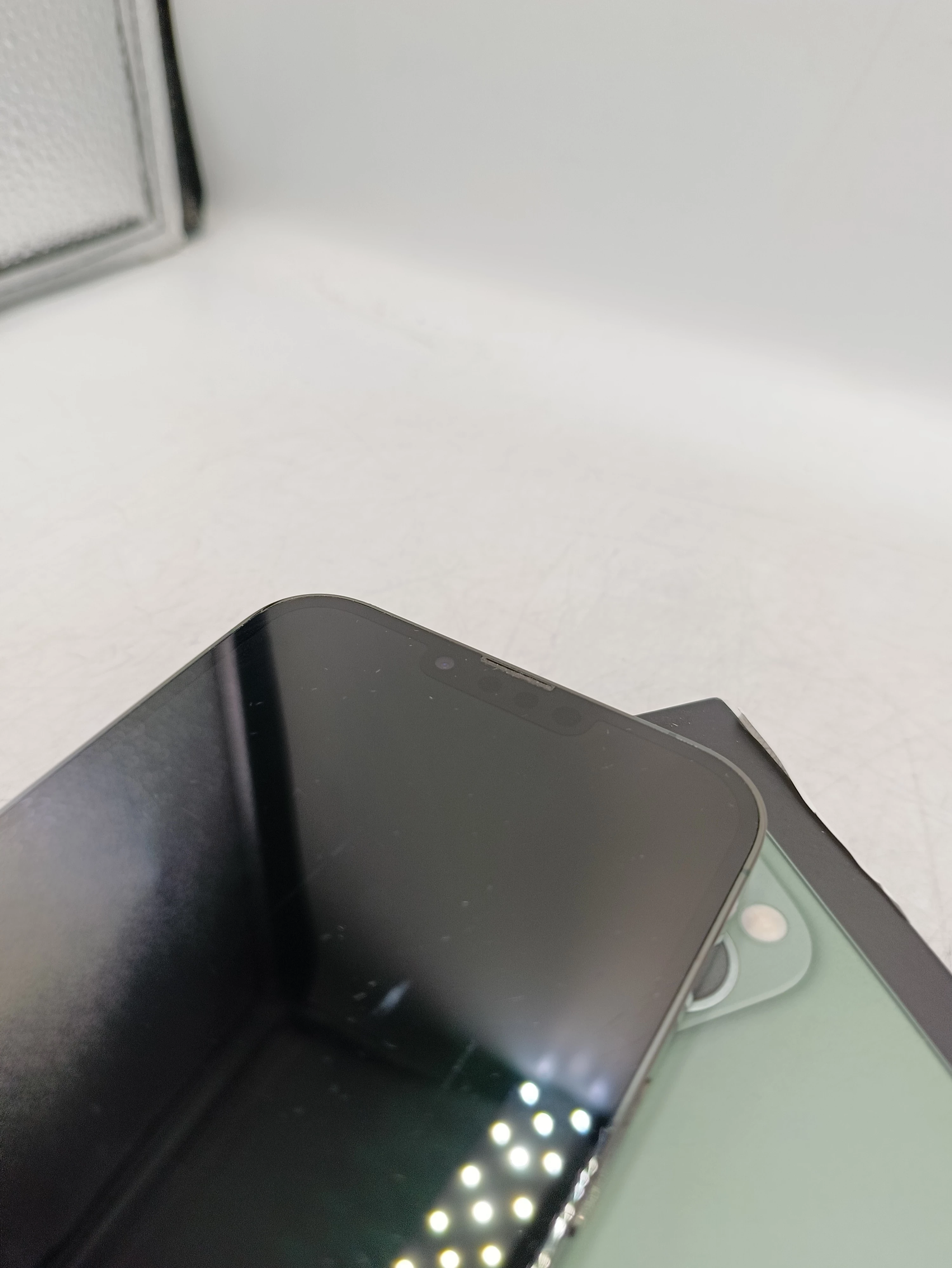 telefon-apple-iphone-13-pro-max-256gb-kondycja-84-opis-typ-202685-212929