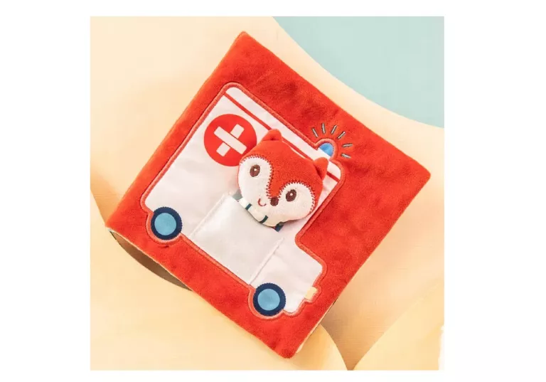 KSIĄŻECZKA AKTYWIZUJĄCA Z MINI-PACYNKĄ DOKTOR LISICZKA ALICE 12 M+ LILLIPU