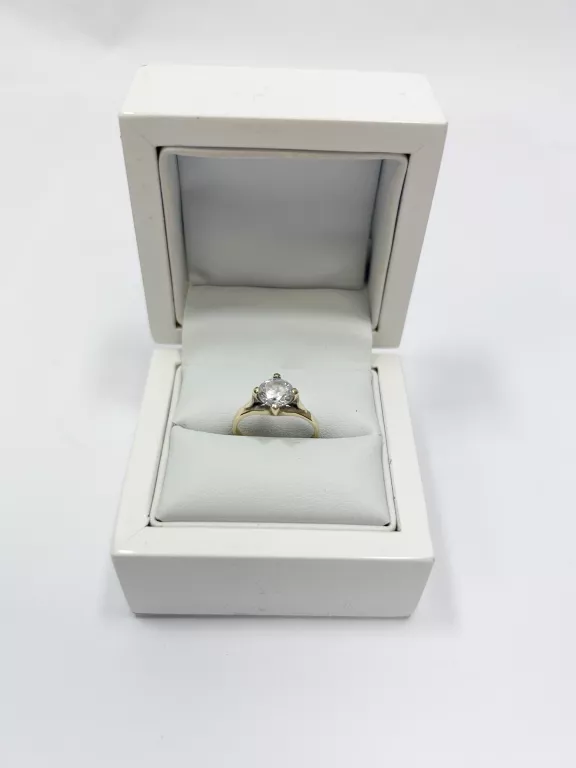 ZŁOTY PIERŚCIONEK Z DUŻYM KAMIENIEM  585 - 2,57G - R.10