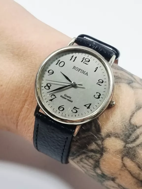 ZEGAREK ROFINA