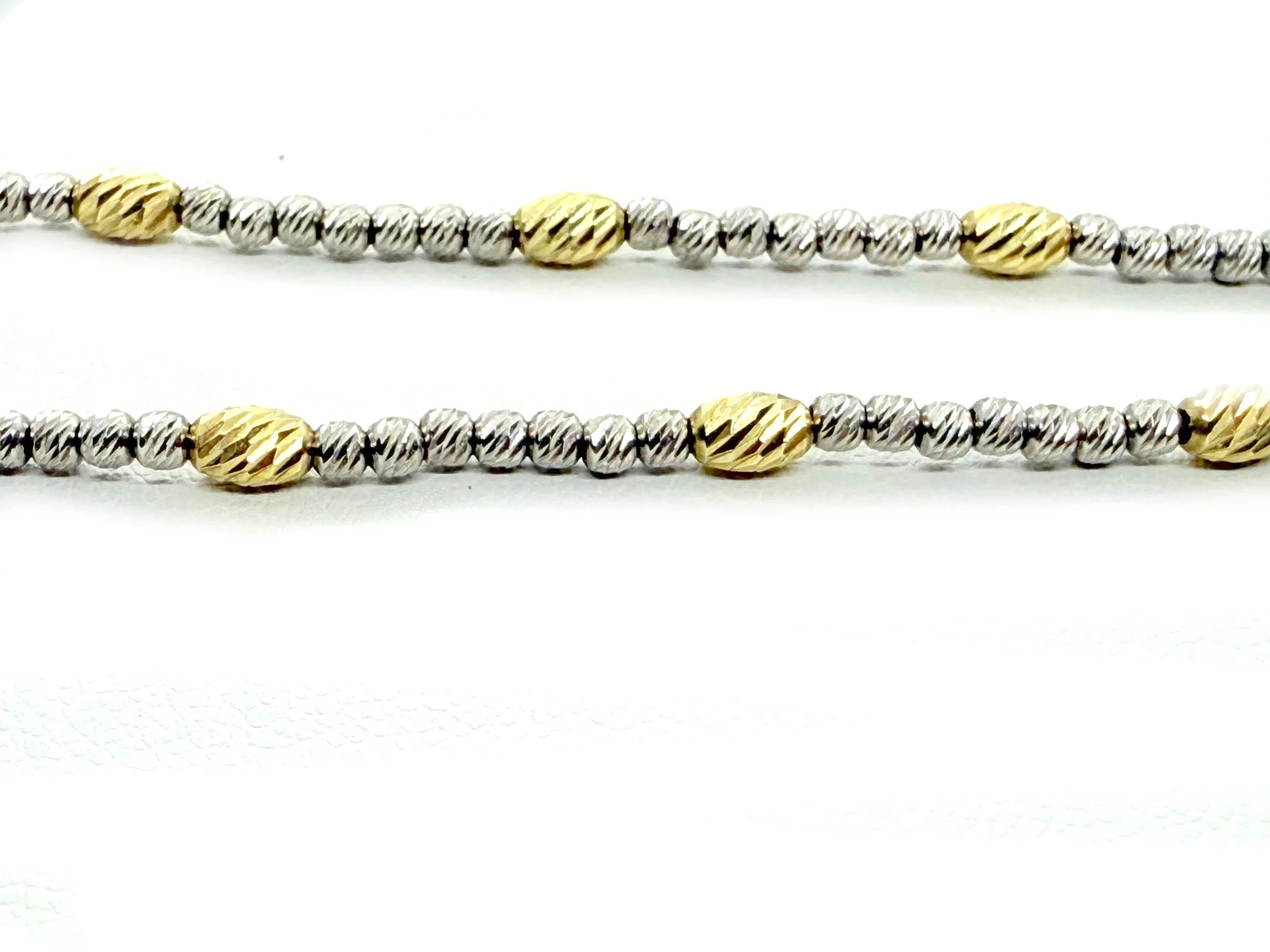 bransoletka-biale-zloto-kuleczki-kamien-17088-4194304