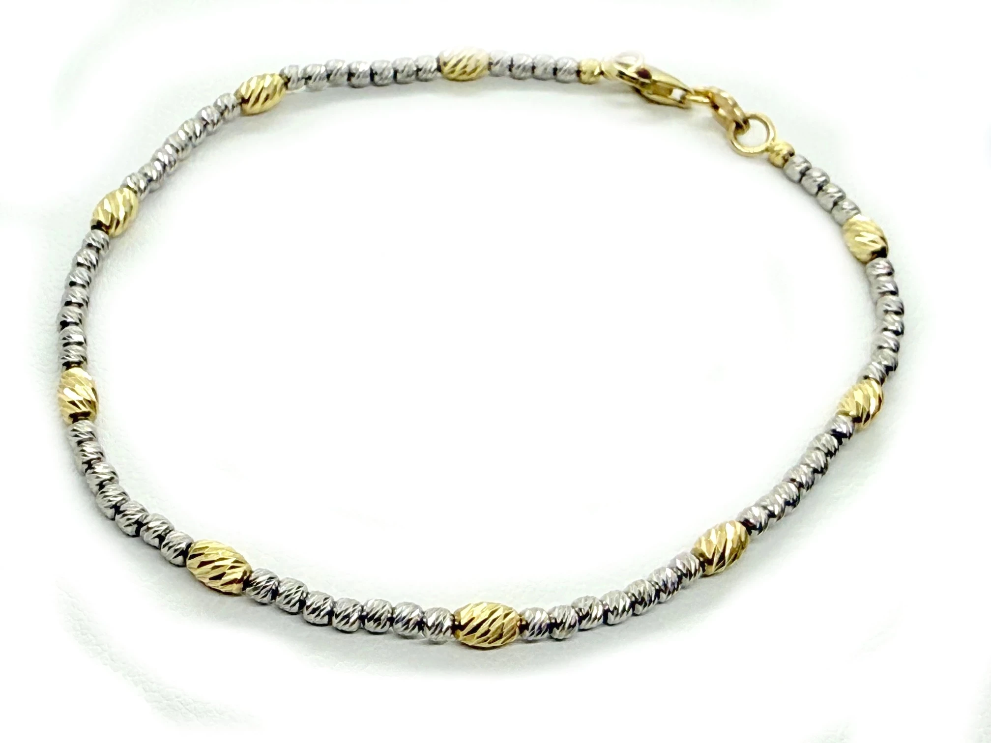 bransoletka-biale-zloto-kuleczki-pilsudskiego-25a-sj-zamosc