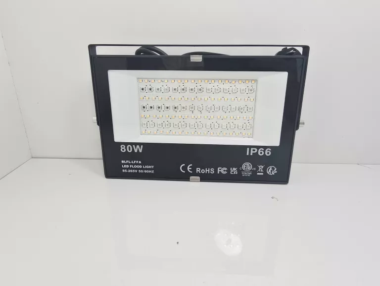 LED FLOOD LIGHT ILC PUD DWIE SZTUKI