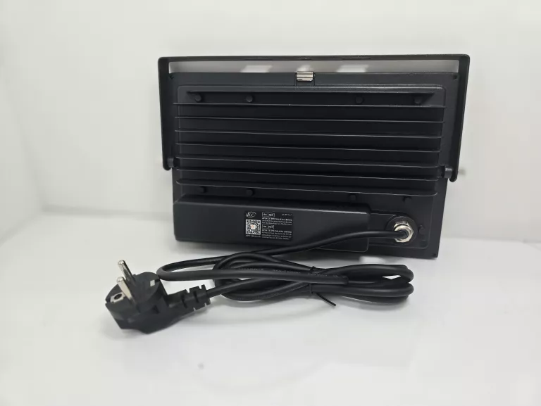 LED FLOOD LIGHT ILC PUD DWIE SZTUKI
