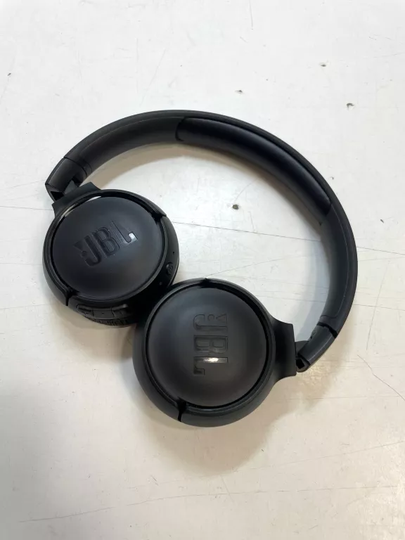 SŁUCHAWKI BEZPRZEWODOWE NAUSZNE JBL TUNE 570BT