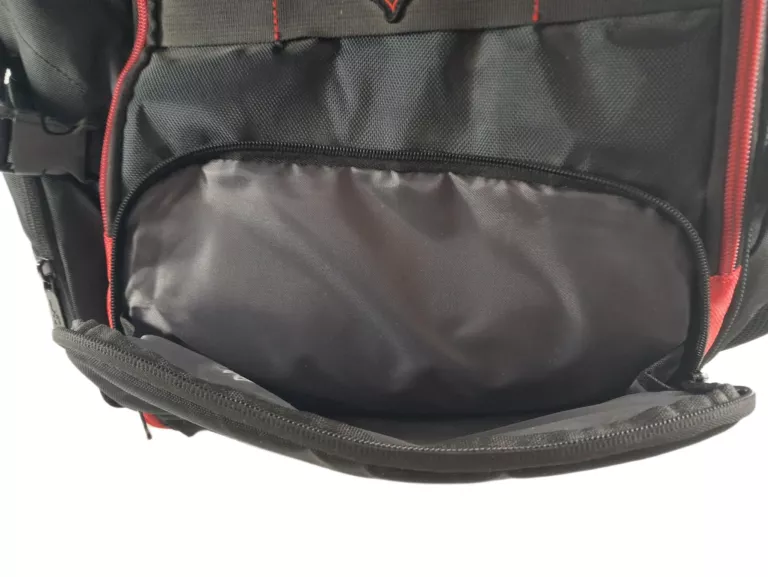 PRAKTYCZNY PLECAK NA LAPTOP TRUST GXT HUNTER 1250 17.3"