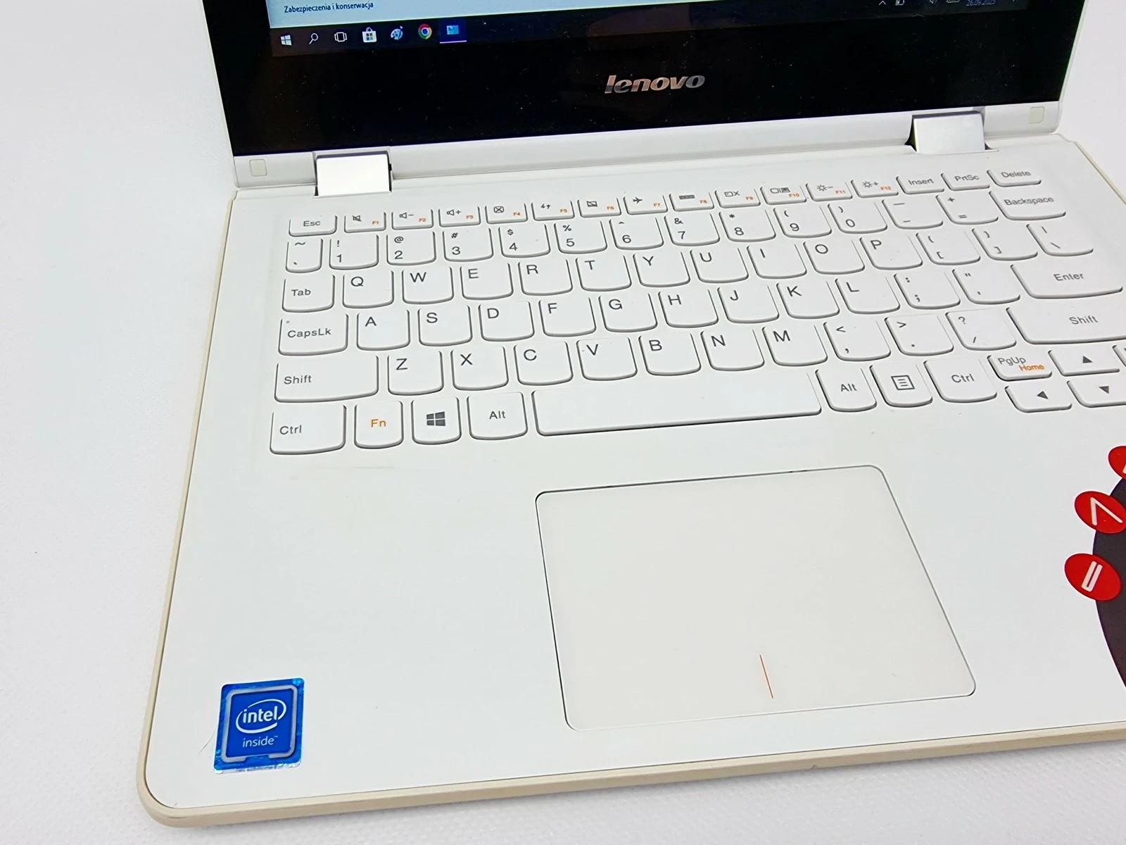 laptop-lenovo-yoga-300-11ibr-116-celeron-stan-11323-2