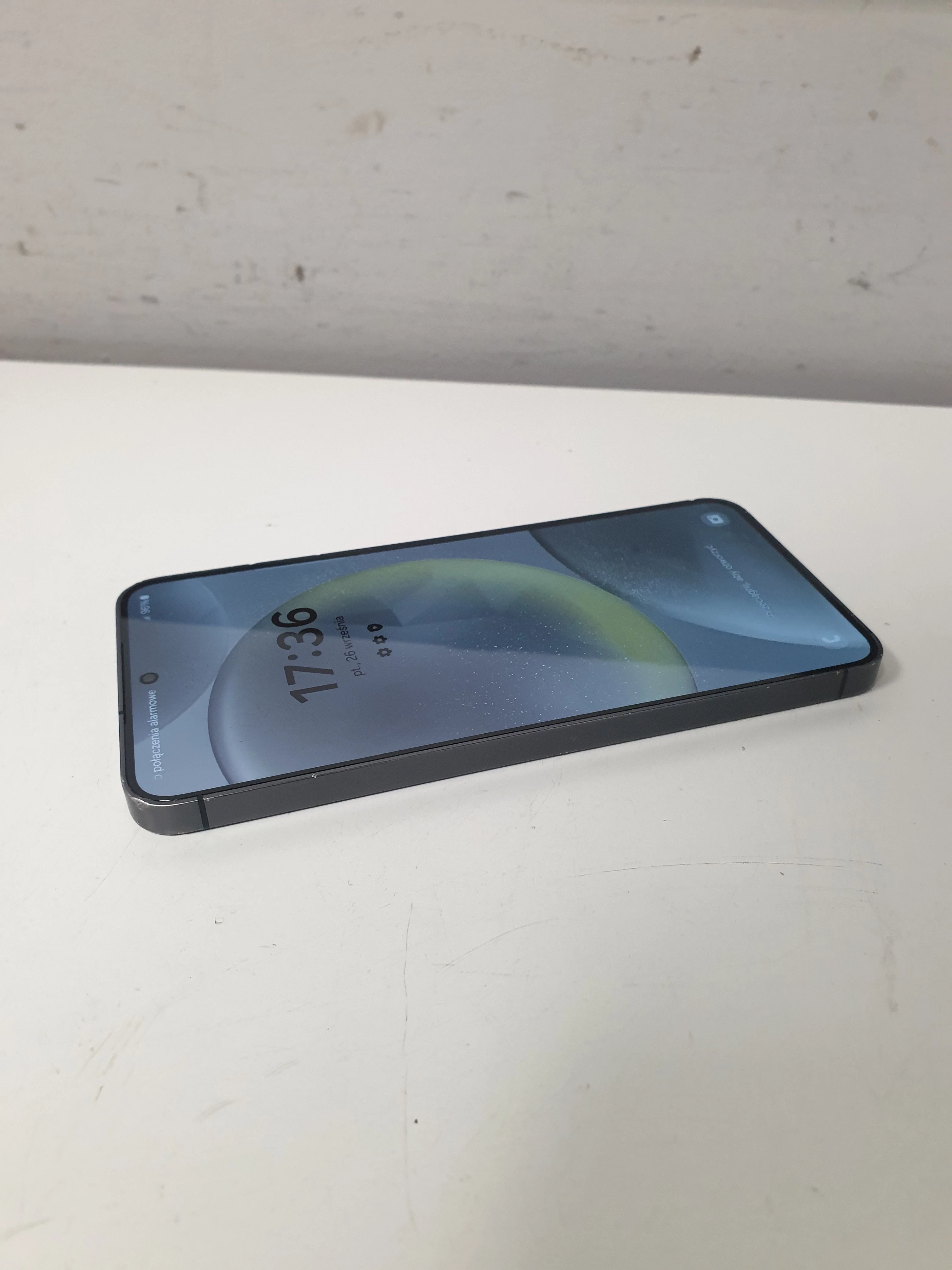 telefon-samsung-galaxy-s24-8128gb-konto-sansung-system-operacyjny-4388-1