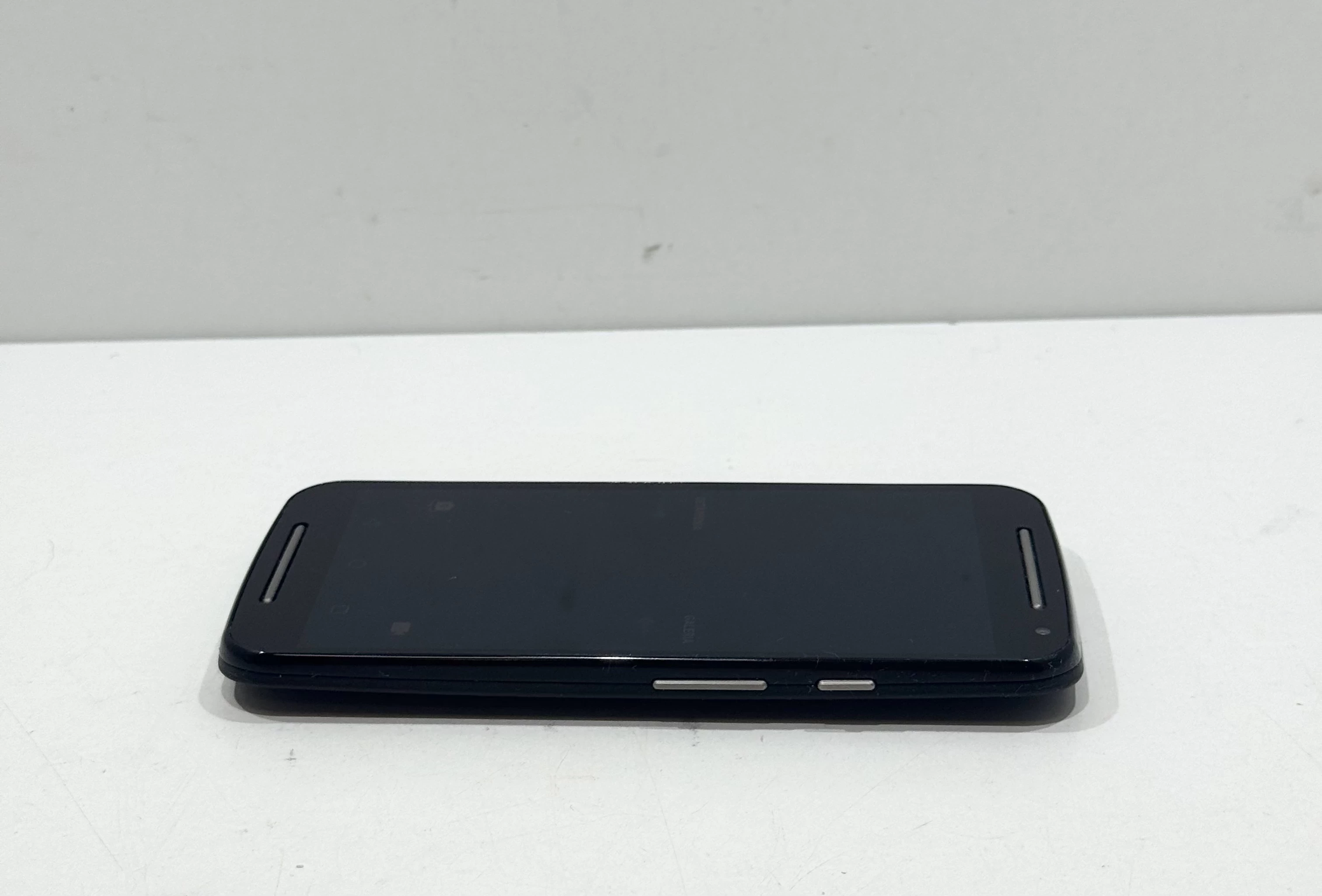 telefon-motorola-moto-g2-kod-producenta-xt1068