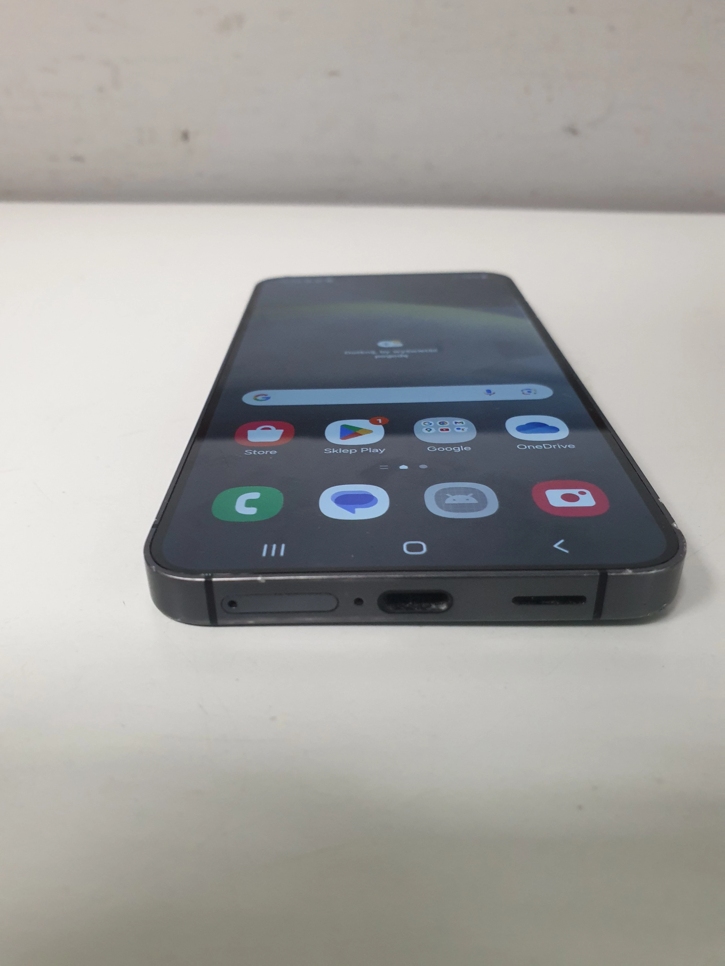 telefon-samsung-galaxy-s24-8128gb-konto-sansung-typ-202685-212929