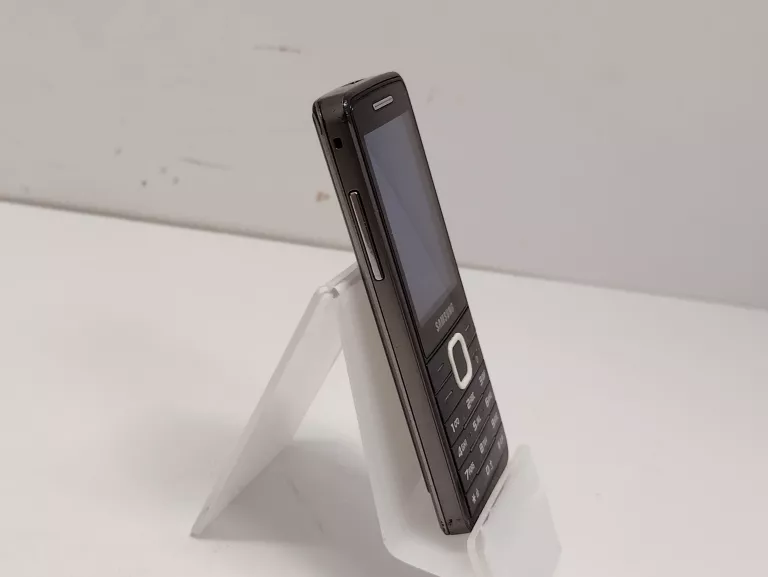 telefon-samsung-gt-s5610-typ-202685-212933