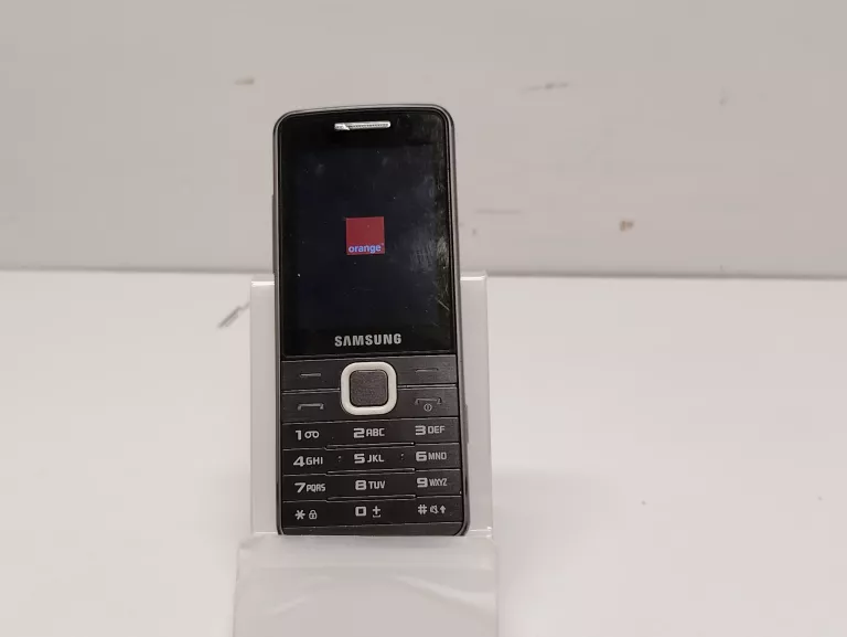 telefon-samsung-gt-s5610-wbudowana-pamiec-202869-214229
