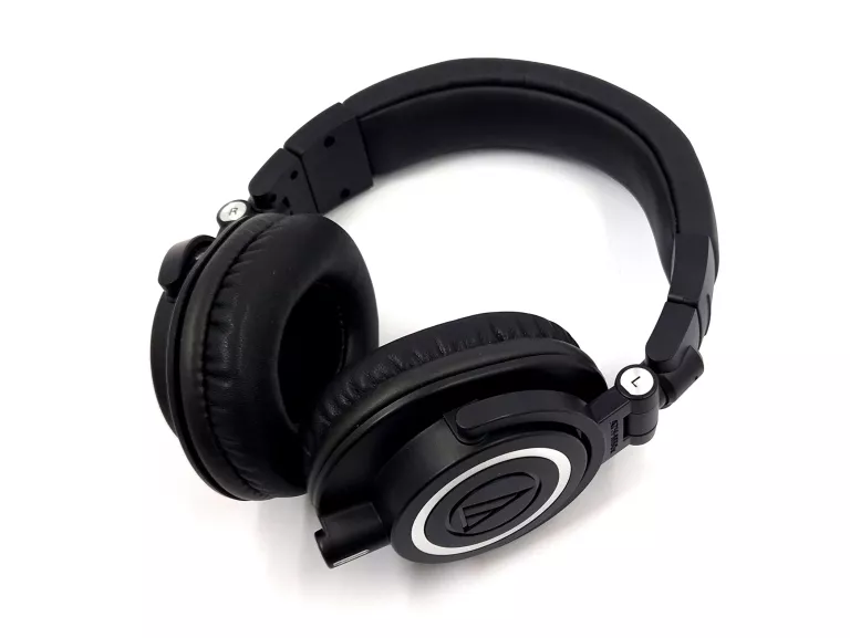 SŁUCHAWKI NAUSZNE AUDIO-TECHNICA ATH-M50X