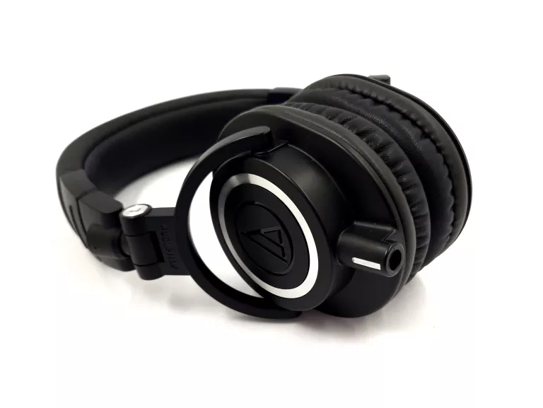 SŁUCHAWKI NAUSZNE AUDIO-TECHNICA ATH-M50X