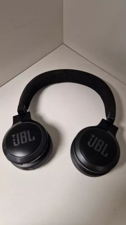 SŁUCHAWKI NAUSZNE JBL LIVE 670NC