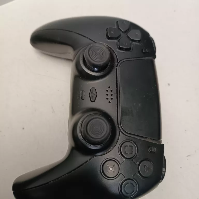 KONSOLA SONY PLAYSTATION 4 SLIM