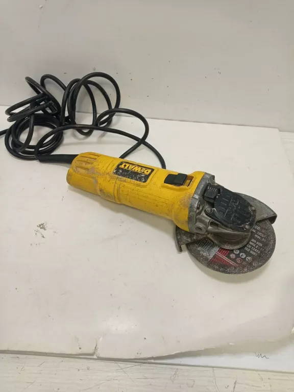 SZLIFIERKA KĄTOWA DEWALT DWE 4137