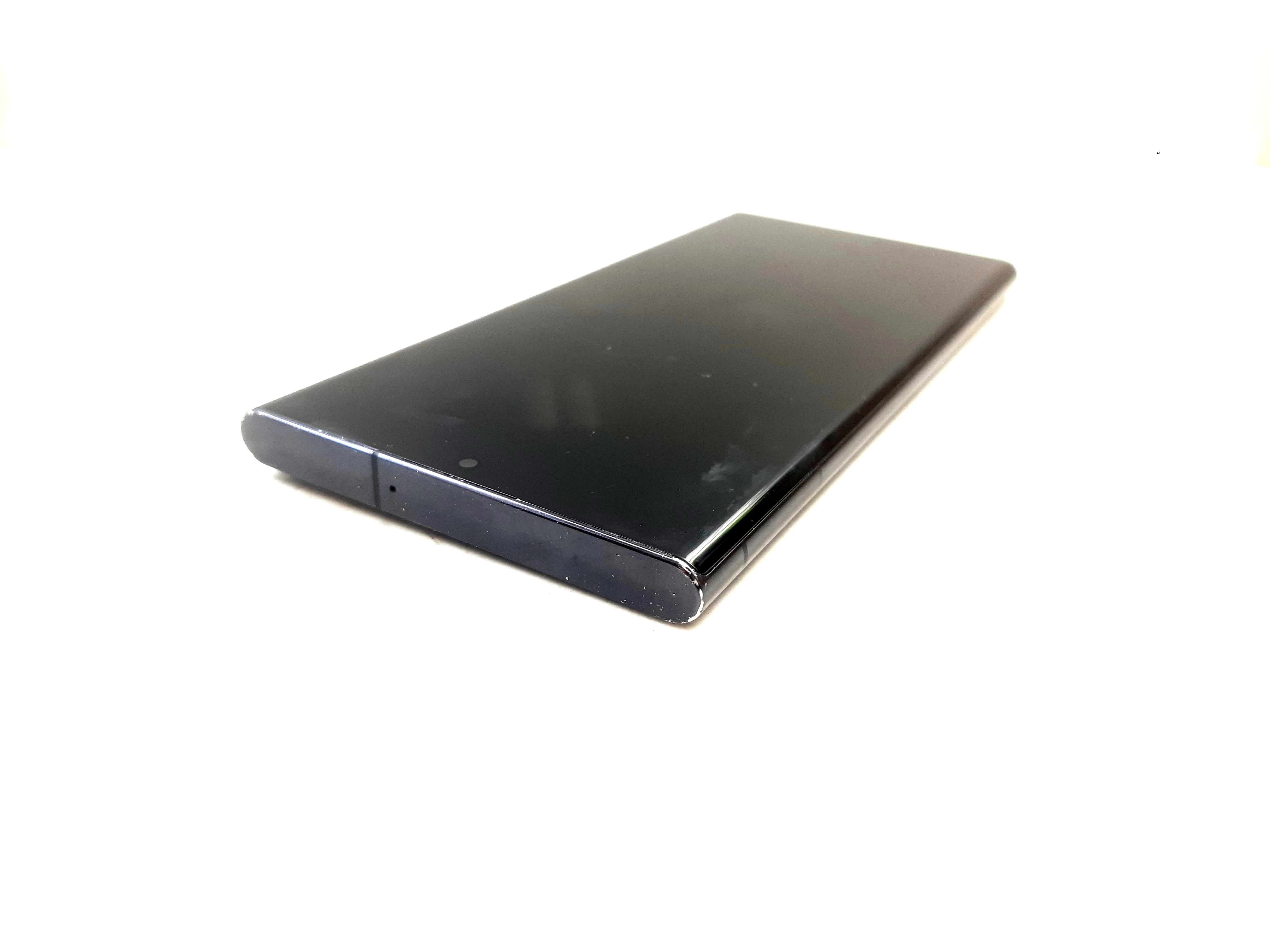 telefon-samsung-galaxy-s22-ultra-12256gb-opis-przekatna-ekranu-680