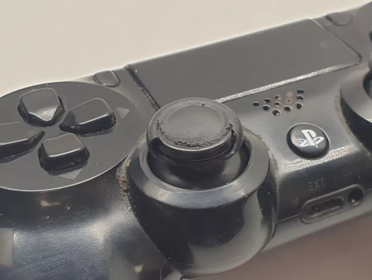 KONSOLA SONY PS4 PLAYSTATION 4 1TB CUH-1216B