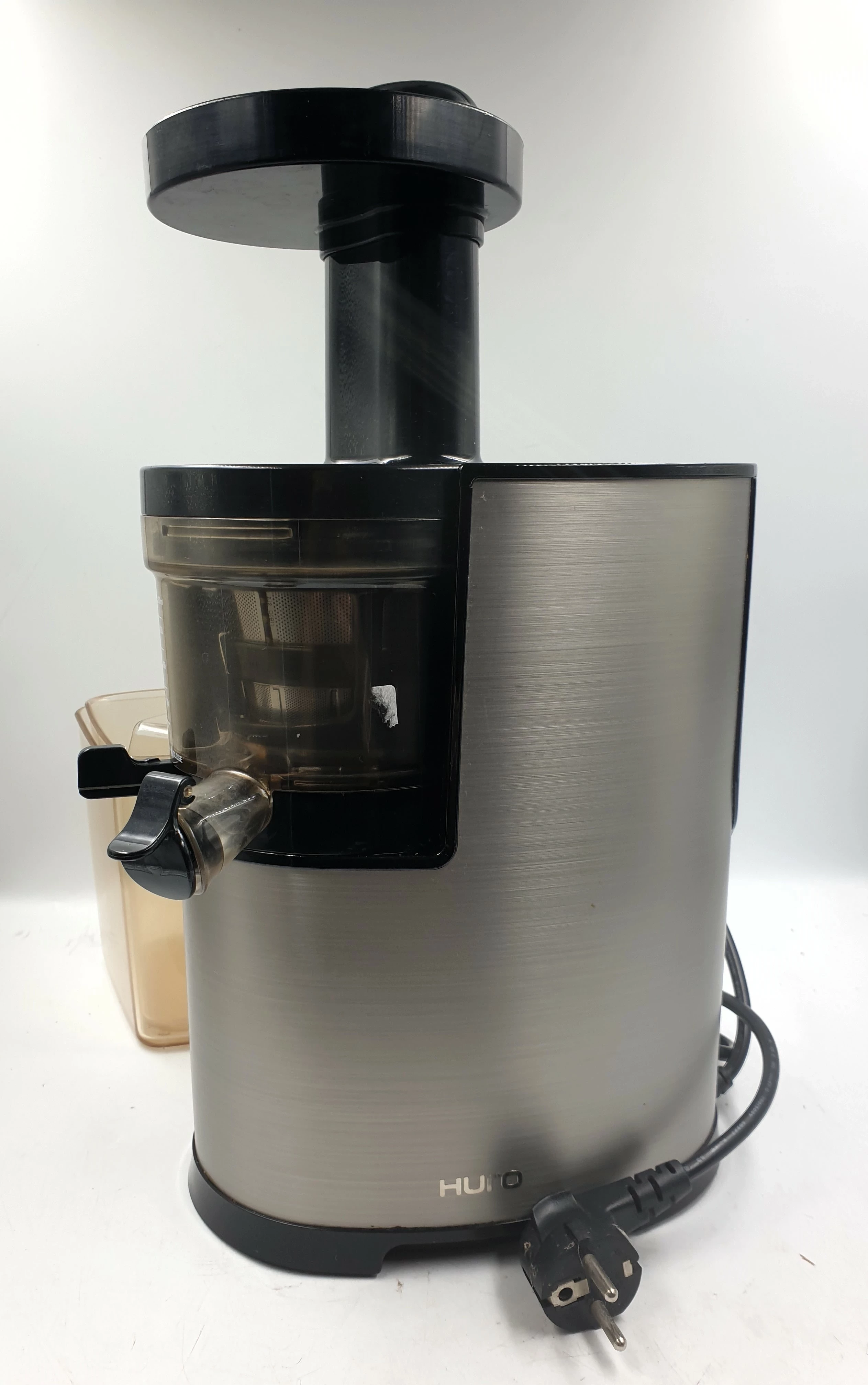 wyciskarka-wolnoobrotowa-hurom-hf-sbe11-szczotkowana-stal-kazimierza-wielkiego-37-olkusz