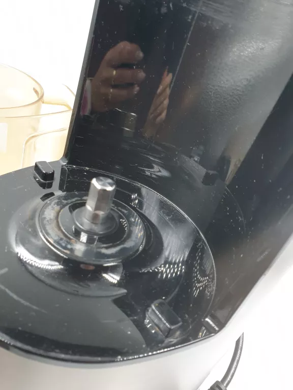 wyciskarka-wolnoobrotowa-hurom-hf-sbe11-szczotkowana-stal-model-hf-sbe11