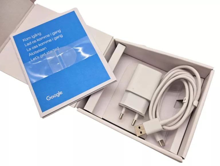 GOOGLE CHROMECAST 4K 4.0 GA01919+PUDEŁKO