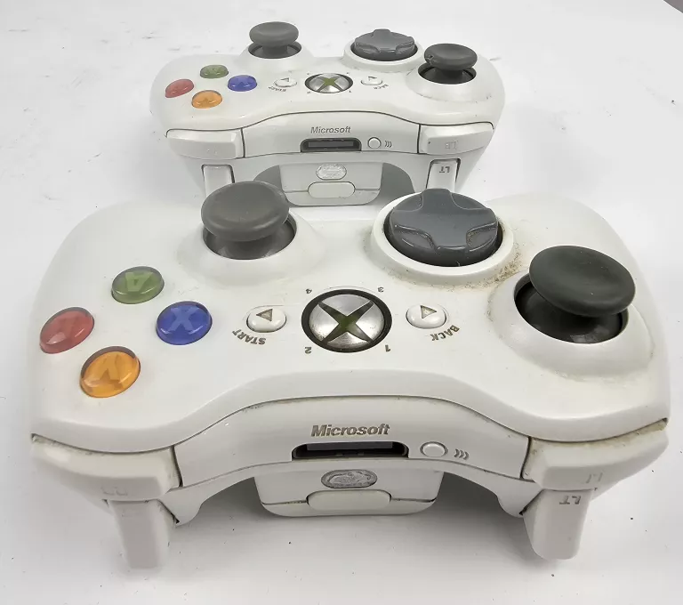 KONSOLA XBOX 360 (FAT) / 2X PADY / OKABLOWANIE