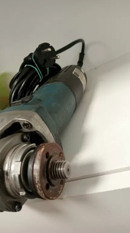 SZLIFIERKA KĄTOWA MAKITA 9558NBR