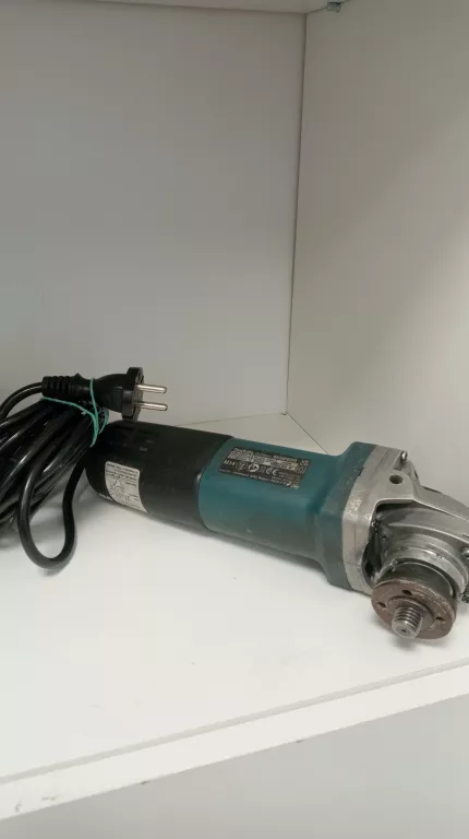 SZLIFIERKA KĄTOWA MAKITA 9558NBR