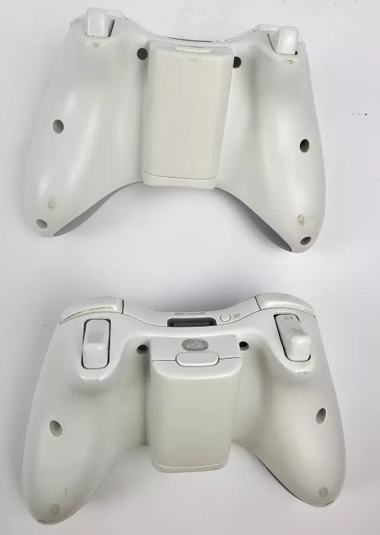 KONSOLA XBOX 360 (FAT) / 2X PADY / OKABLOWANIE
