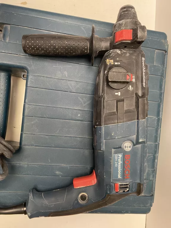 MŁOTOWIERTARKA BOSCH GBH 240 SDS PLUS 790W 2.7J