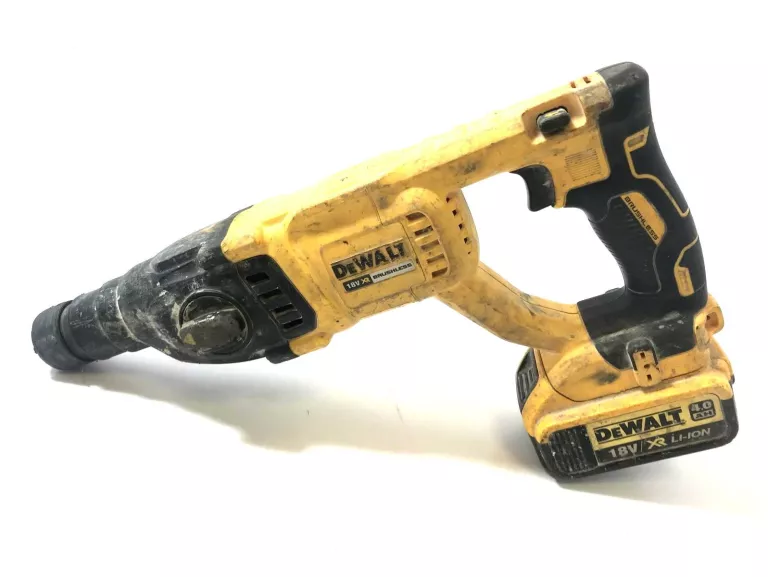 MŁOTOWIERTARKA DEWALT DCH133 + AKU  4.0AH
