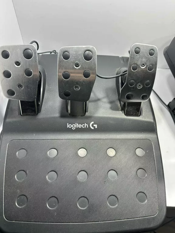 KIEWROWNICA LOGITECH G29
