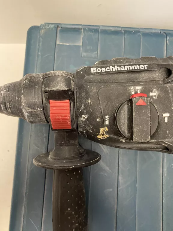 MŁOTOWIERTARKA BOSCH GBH 240 SDS PLUS 790W 2.7J