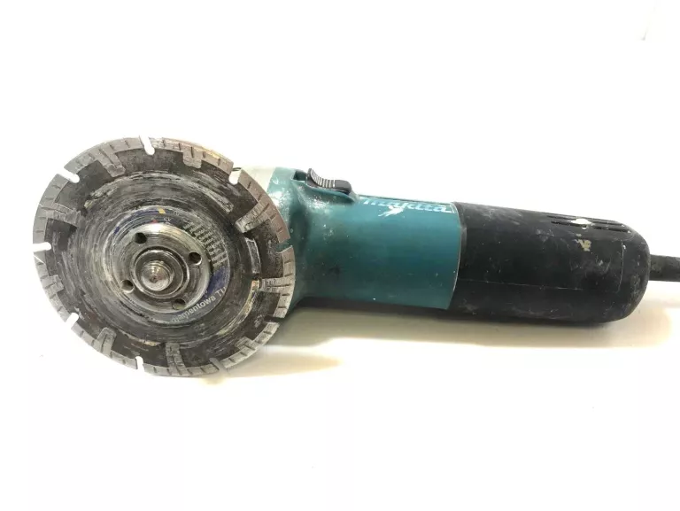 SZLIFIERKA MAKITA 9558HNR 840 W
