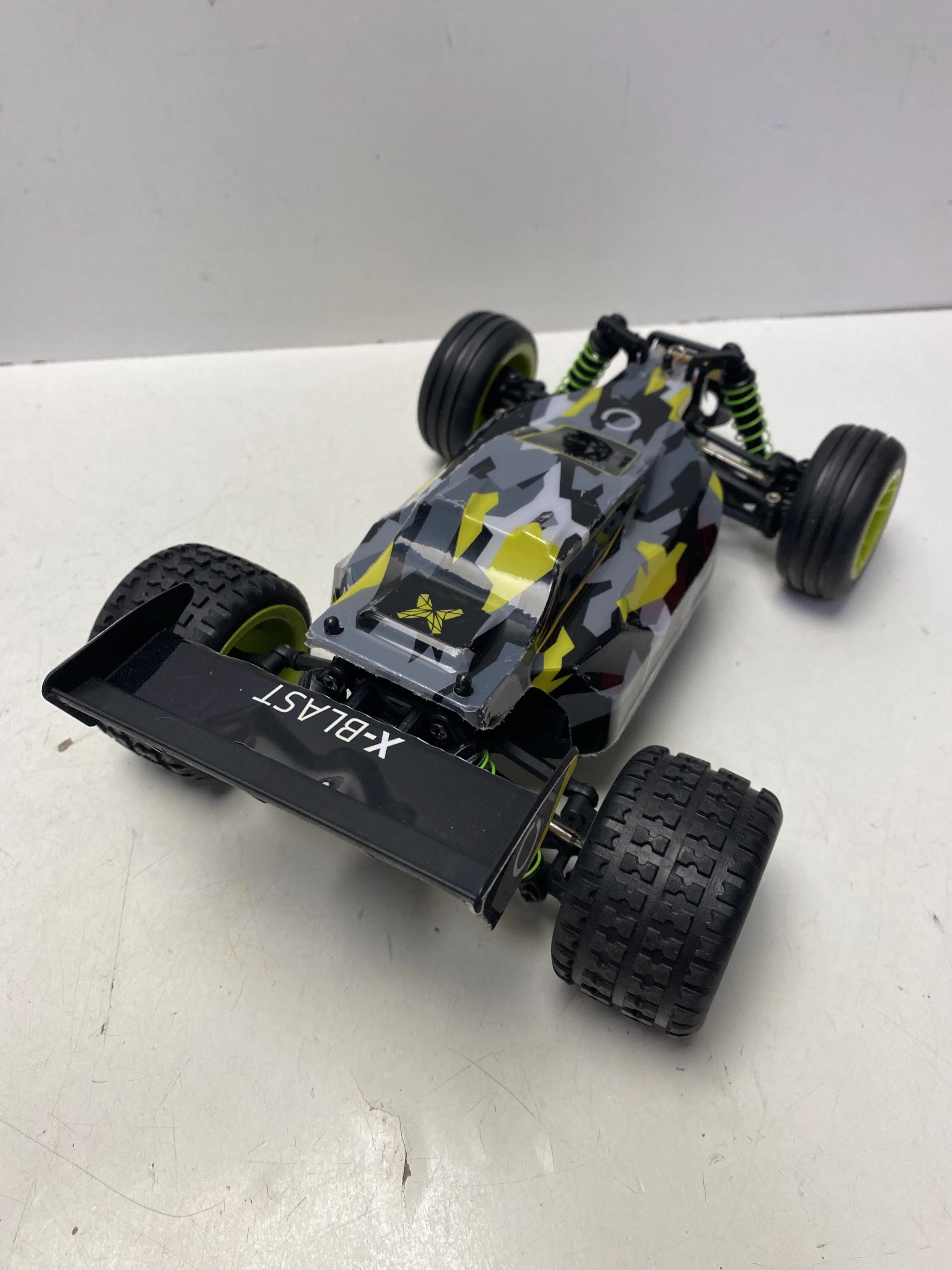 overmax-x-blast-samochod-zdalnie-sterowany-rc-ean-gtin-5903771720991