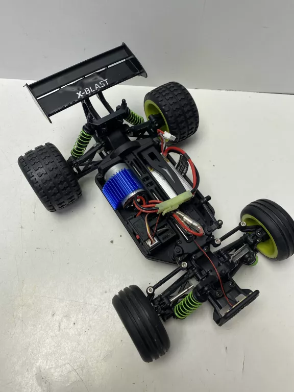 OVERMAX X-BLAST SAMOCHÓD ZDALNIE STEROWANY RC