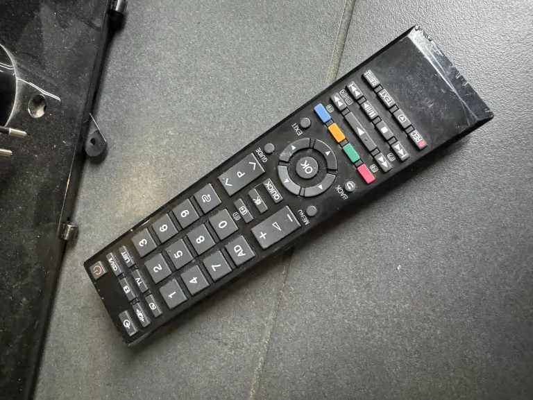 TOSHIBA TV 40" 40RL939 TELEWIZOR LCD + PILOT
