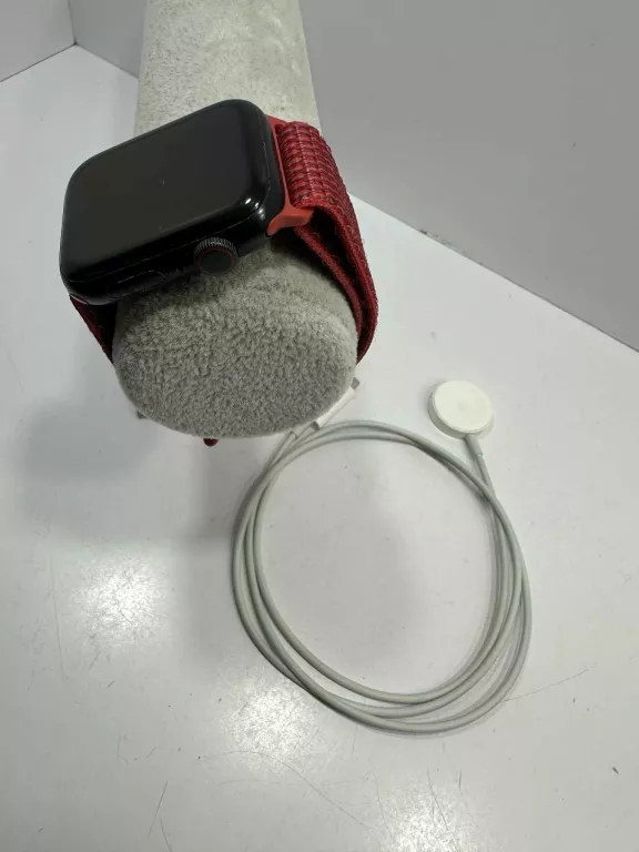 APPLE WATCH SE 2 GEN ŁADOWARKA