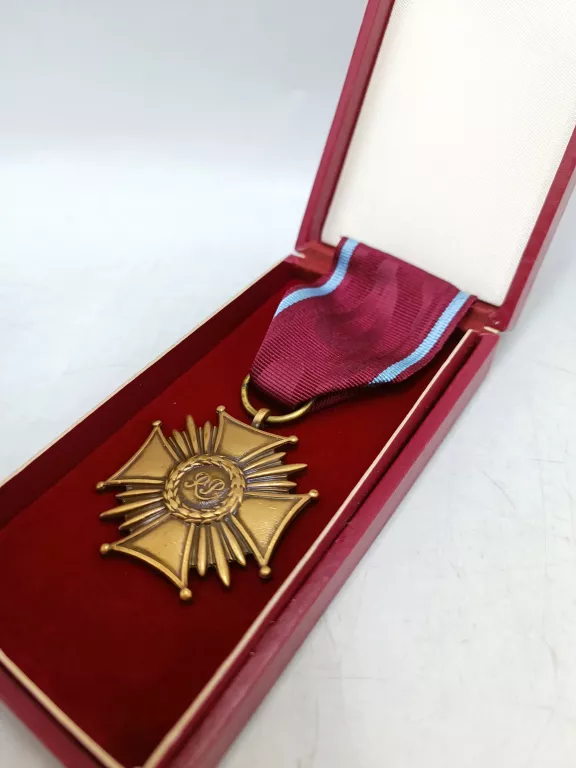 BRĄZOWY KRZYŻ ZASŁUGI RP
