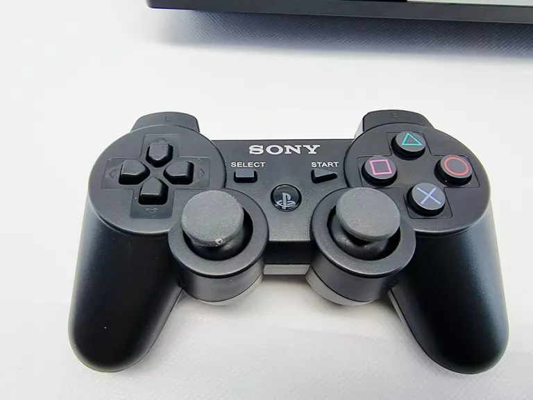 KONSOLA PS3 320GB PAD GRA