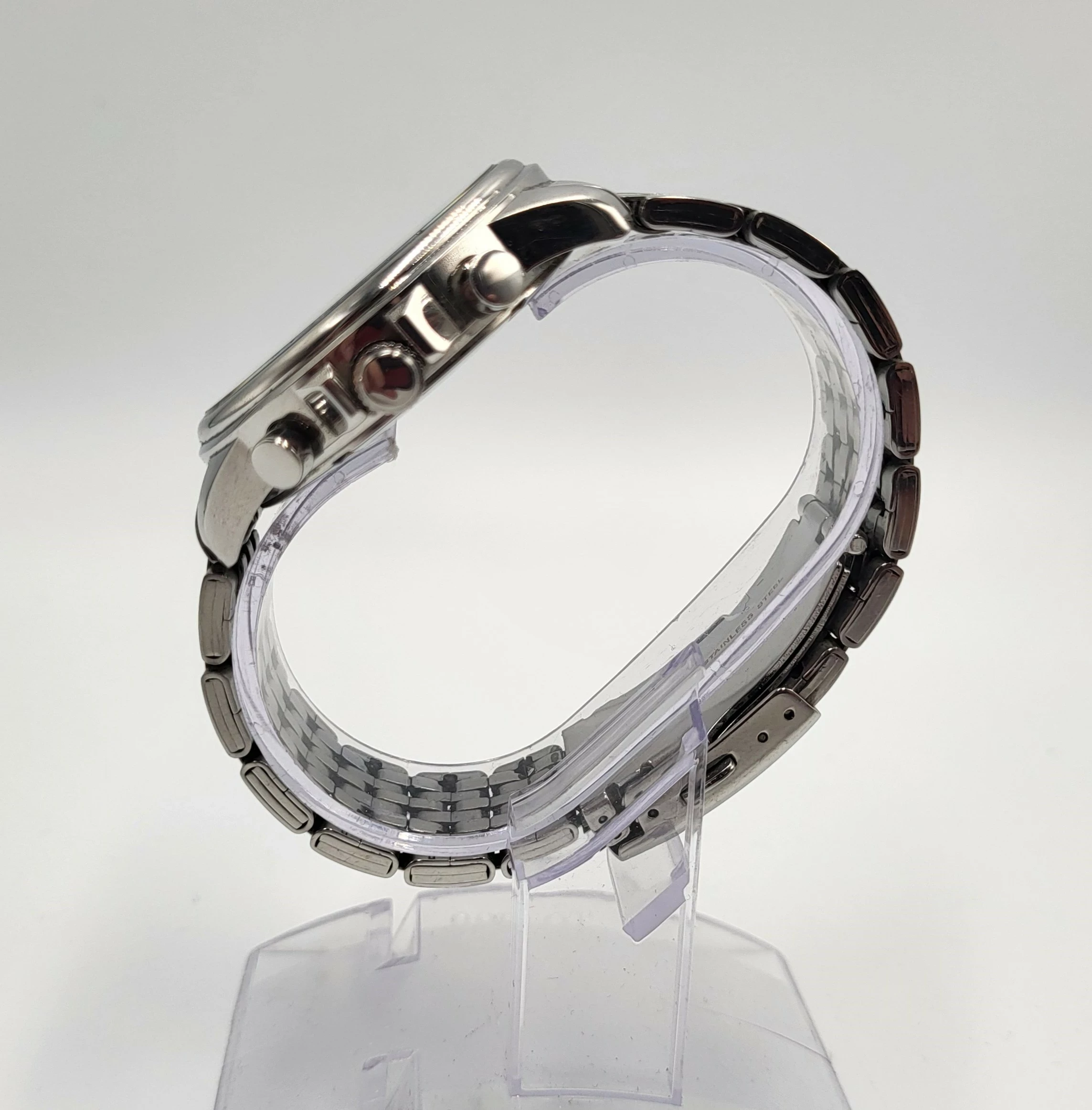 zegarek-meski-nareczny-lorus-vd57-x104-material-paska-129219-8