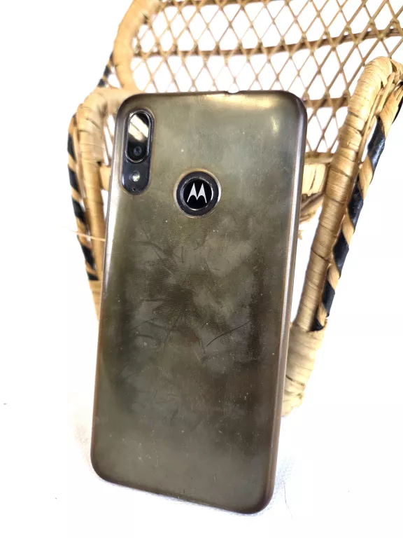 TELEFON MOTOROLA E6 PLUS 3 G RAM