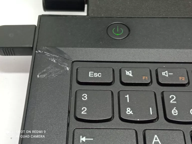 laptop-lenovo-156-intel-celeron-500-gb-czarny-wielkosc-pamieci-ram-200941-2181